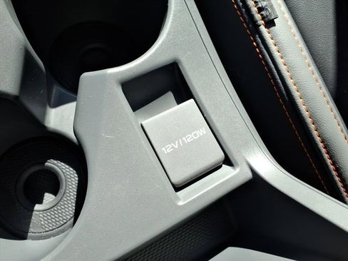 Used 2025 Subaru Crosstrek 2.5i Limited w/ Popular Package #3A image 23