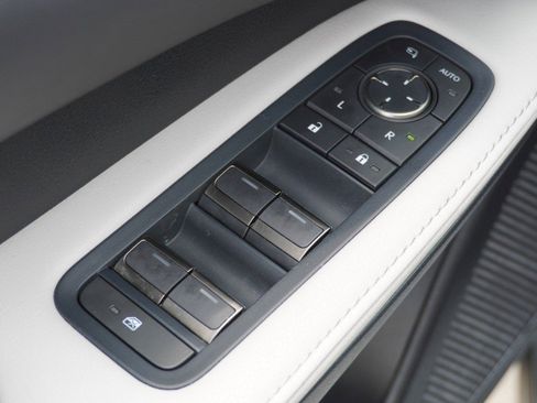 Used 2024 Lexus RX 350 Premium w/ Accessory Package (Z1) AWD/4WD image 23