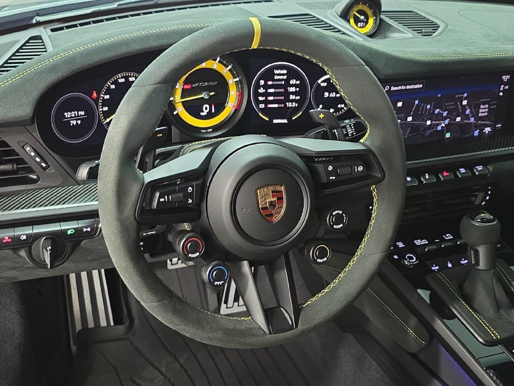 Certified 2025 Porsche 911 GT3 RS RWD image 13
