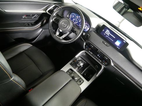 Certified 2024 MAZDA CX-90 Plug-In Hybrid w/ Premium Pkg AWD/4WD image 9