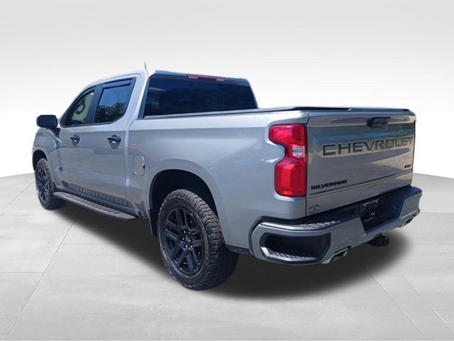 Used 2023 Chevrolet Silverado 1500 RST AWD/4WD image 4