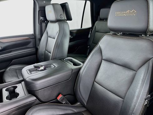 Used 2023 Chevrolet Tahoe High Country w/ Advanced Technology Package AWD/4WD image 29