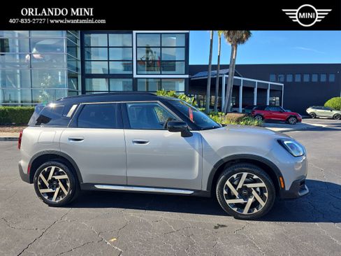 Certified 2025 MINI Cooper Countryman S w/ Comfort Package Max image 1