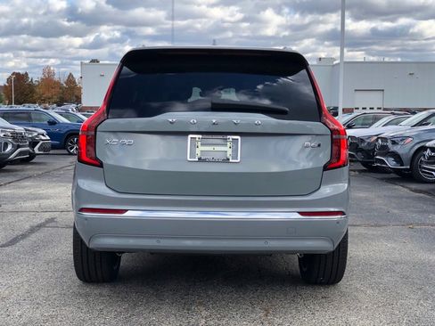 New 2026 Volvo XC90 B6 Ultra w/ Protection Package image 5