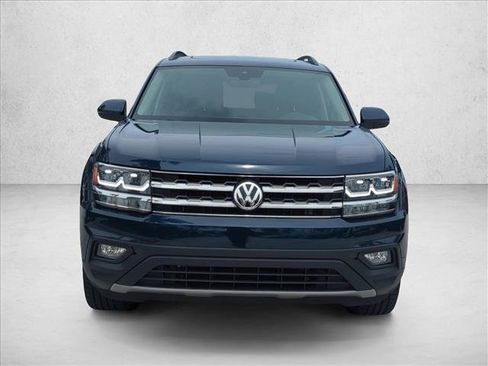 Used 2020 Volkswagen Atlas SE w/ Panoramic Sunroof Package FWD image 2