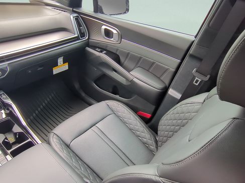 New 2026 Kia Sorento SX Prestige AWD/4WD image 15