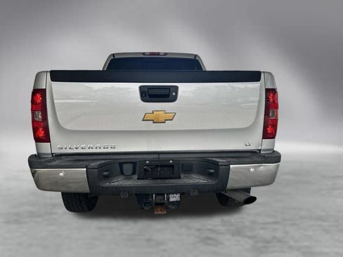 Used 2014 Chevrolet Silverado 2500 LT w/ Z71 Appearance Package AWD/4WD image 35