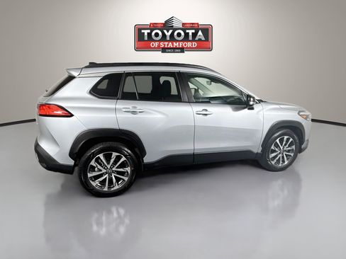 Certified 2025 Toyota Corolla Cross XLE w/ Convenience Package AWD/4WD image 8