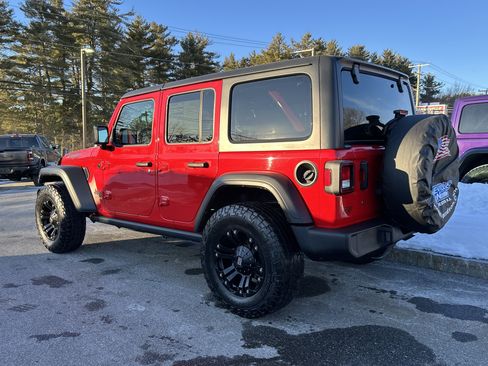 Used 2021 Jeep Wrangler Unlimited Sport image 7