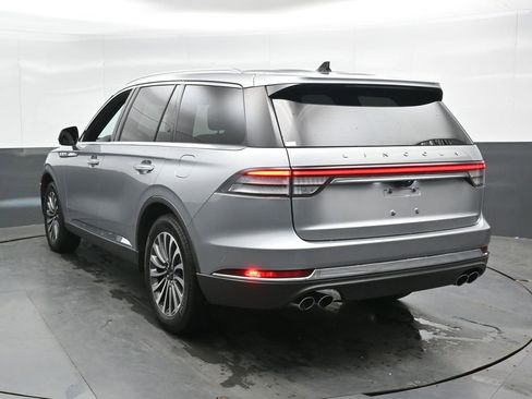 Used 2021 Lincoln Aviator Reserve w/ Elements Package Plus AWD/4WD image 9