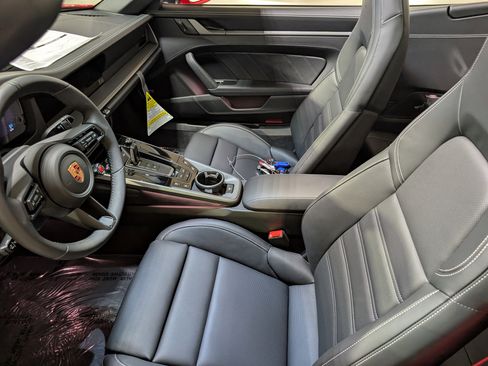 New 2026 Porsche 911 Carrera image 5