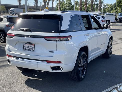 Certified 2023 Jeep Grand Cherokee Overland image 7