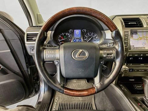 Used 2017 Lexus GX 460 Premium AWD/4WD image 11