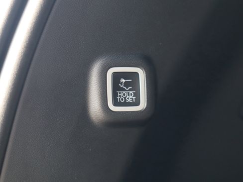 Used 2026 Jeep Cherokee Limited AWD/4WD image 34