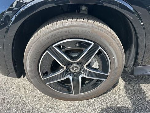 Used 2026 Mercedes-Benz GLC 300 image 10