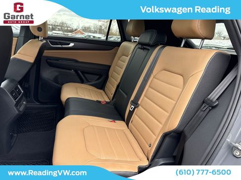 Certified 2024 Volkswagen Atlas Cross Sport SEL R-Line image 26