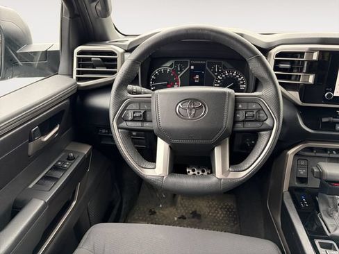 Used 2025 Toyota Tundra SR5 AWD/4WD image 13