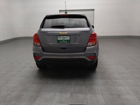 Used 2020 Chevrolet Trax LS w/ Tint and Cruise Package FWD image 7