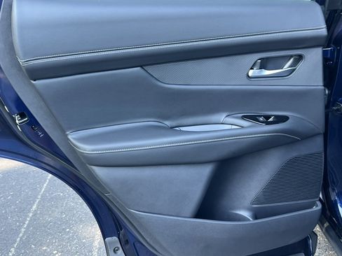 Certified 2025 Nissan Murano SL image 34