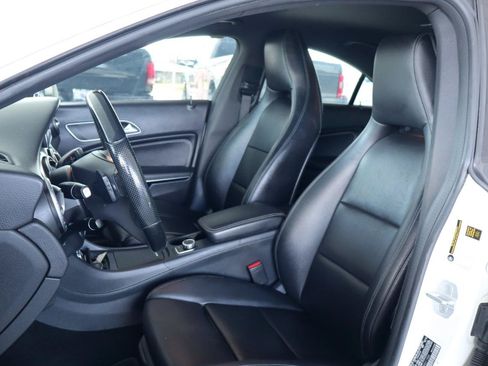 Used 2016 Mercedes-Benz CLA 250 image 16