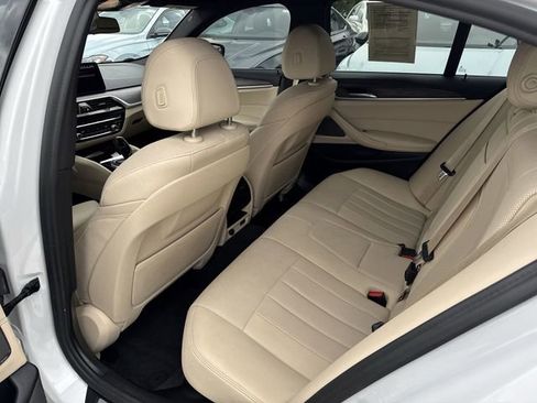 Used 2021 BMW 530i xDrive w/ Premium Package AWD/4WD image 21