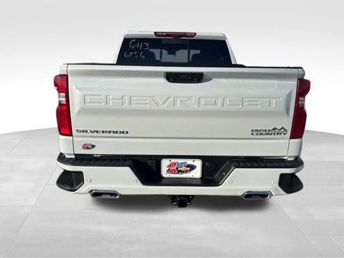New 2026 Chevrolet Silverado 1500 High Country w/ High Country Premium Package image 6