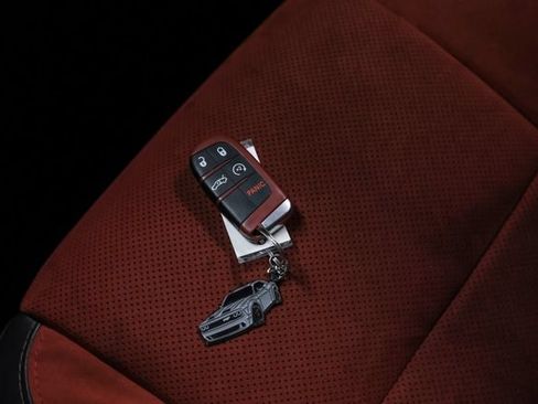 Used 2017 Dodge Challenger R/T RWD image 47
