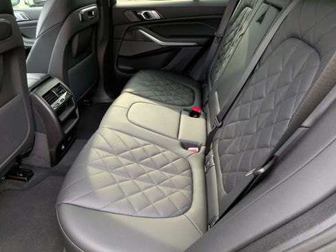 Certified 2025 BMW X5 xDrive40i w/ Premium Package image 37