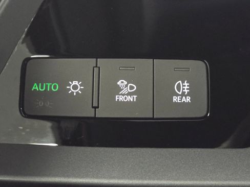 Certified 2025 Audi A3 2.0T Premium Plus w/ Premium Plus Package image 39