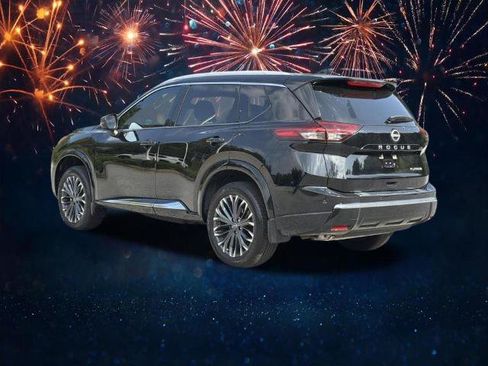 Certified 2025 Nissan Rogue Platinum w/ Platinum Premium Package FWD image 25
