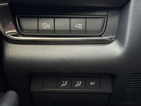 Used 2025 MAZDA CX-30 AWD 2.5 S w/ Preferred Package image 22