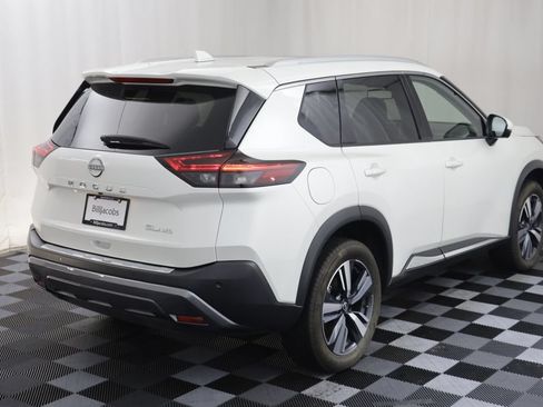 Used 2023 Nissan Rogue SL AWD/4WD image 18