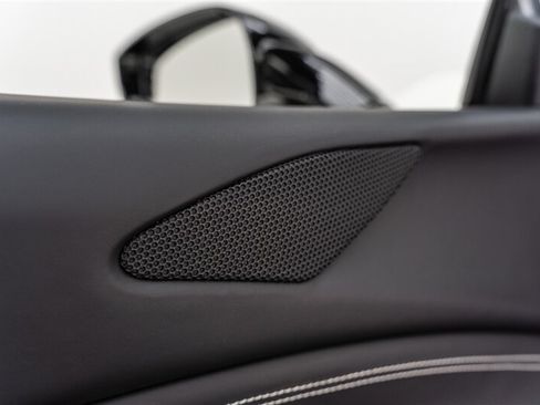 Used 2017 Ferrari 488 Spider RWD image 88