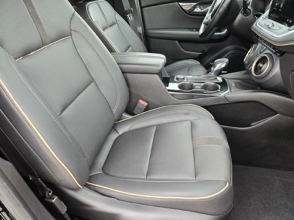 Used 2023 Chevrolet Blazer Premier AWD/4WD image 11