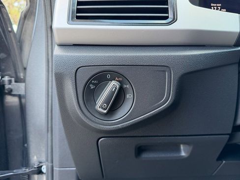 Used 2022 Volkswagen Atlas SE image 8