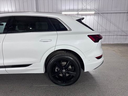 Used 2019 Audi e-tron Premium Plus w/ Cold Weather Package AWD/4WD image 14