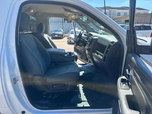 Used 2017 RAM 1500 Tradesman w/ Power & Remote Entry Group image 29