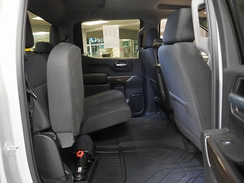 Used 2020 Chevrolet Silverado 1500 LT Trail Boss w/ Bed Protection Package image 29