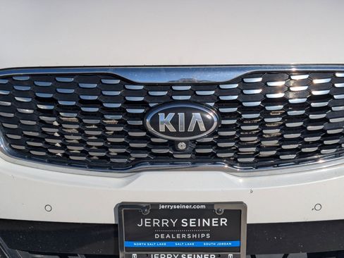 Used 2019 Kia Sorento SX w/ SX Touring Package image 9