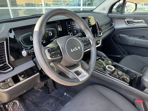 Used 2023 Kia Sportage LX image 33