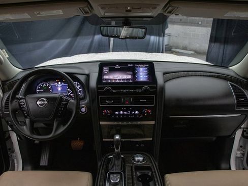 Used 2024 Nissan Armada Platinum w/ Captain's Chairs Package image 24