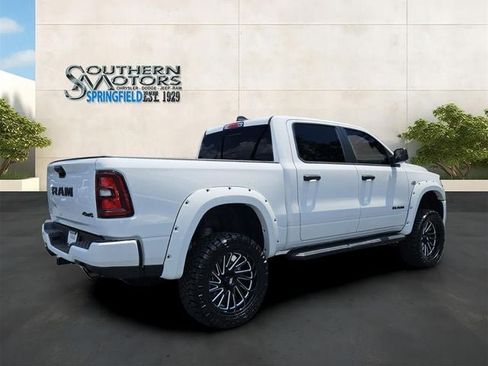 New 2026 RAM 1500 Express AWD/4WD image 5