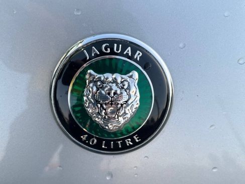 Used 2001 Jaguar XK8 Coupe RWD image 25