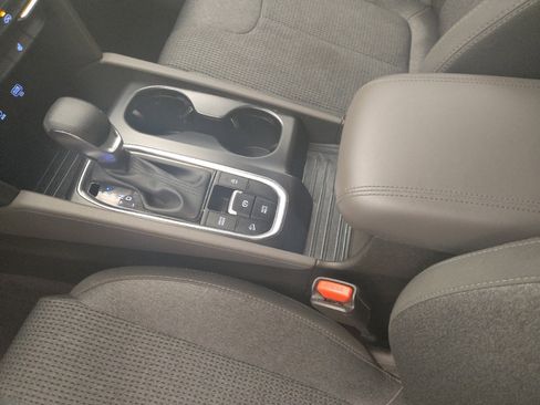 Used 2020 Hyundai Santa Fe SEL image 26