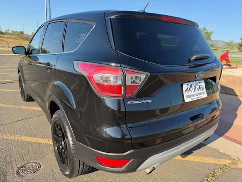Used 2017 Ford Escape SE AWD/4WD image 7