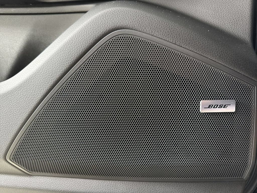 Certified 2024 Porsche Cayenne Coupe AWD/4WD image 34