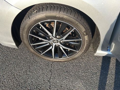 Certified 2024 Toyota Camry SE FWD image 35