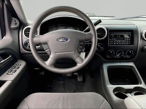 Used 2003 Ford Expedition XLT AWD/4WD image 5