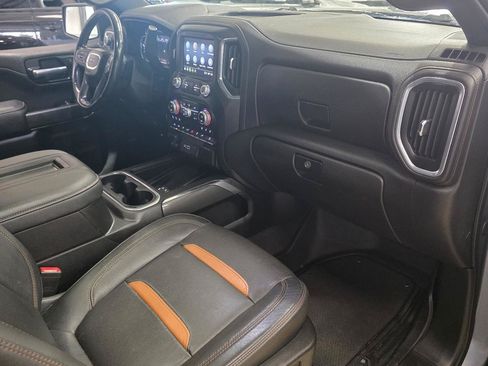 Used 2021 GMC Sierra 1500 AT4 w/ AT4 Value Package AWD/4WD image 25
