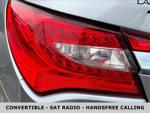 Used 2014 Chrysler 200 S FWD image 22